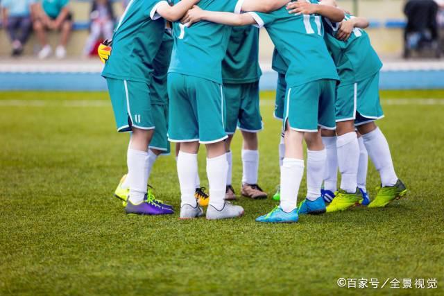 东契奇带湖人队友回国，展现家乡魅力与团队精神